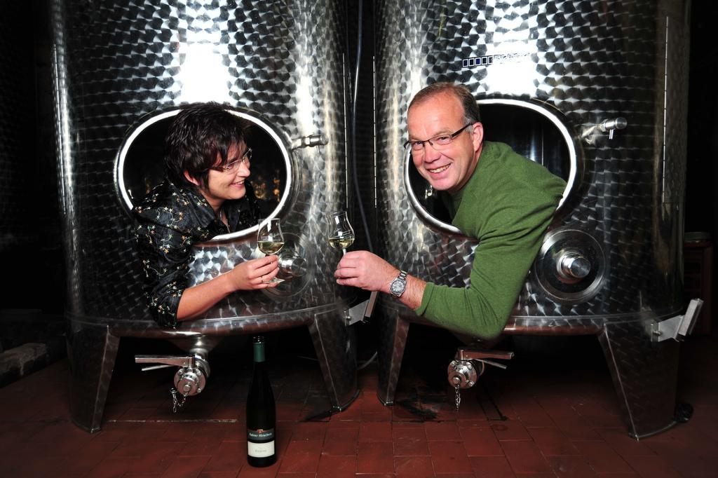 Weingut Hirschen Enkircherweg Burg  외부 사진